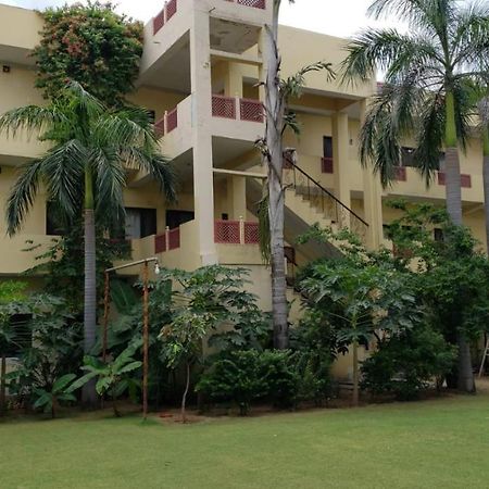 Ever green Jaipur Buitenkant foto